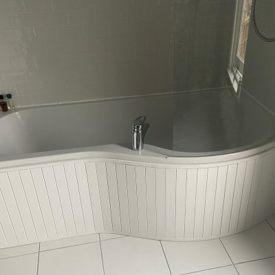 Bath panel